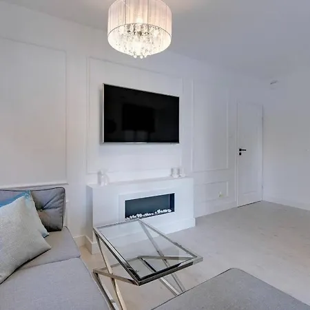 Exclusive Motlawa River Oldtown * Danzig